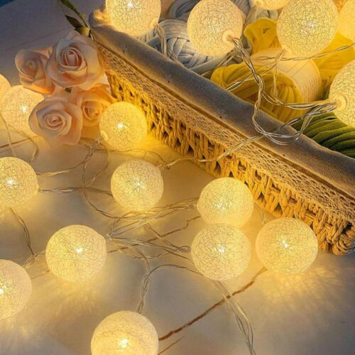 LED Fairy Lights Cotton Balls, 1.5 m 10 LED Balls Fairy Lights, Battery Operated, Cotton Ball Fairy Lights for Christmas, Wedding, Children's Room, Party Decoration - Image 3